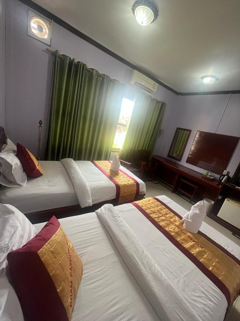 Khampaseuth Hotel Vang Vieng Exterior photo